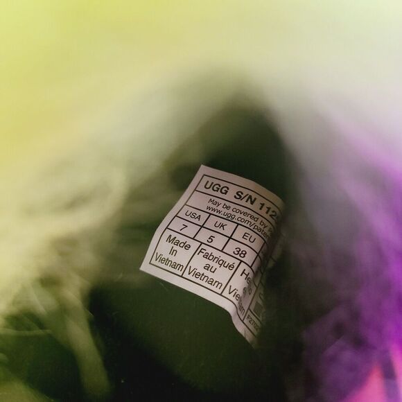 New Ugg Fluff Yeah Party Spots Slide Slippers 7 Black Neon Multi Faux Fur - Picture 7 of 9